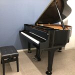 ピアノレッスン室